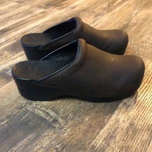 Dansko Brown Leather Slip-on Clogs Size 38